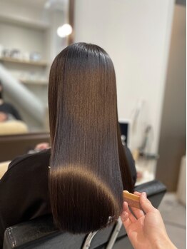 アールサロンギンザ(Rr SALON GINZA)の写真/【髪質改善】リピート続出！乾かすだけでパッとまとまる。あなたに合ったパーソナルな髪質改善を♪