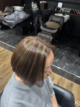 ハピネス クローバー 八木店(Happiness CLOVER) 大人の美しいグレイヘア脱白髪染め30代40代50代60代