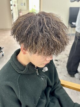 スウェル 稲毛店(Swell) MEN’S HAIR/ブルーブラック/フェザーパーマ/稲毛駅