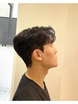 men's 韓国ヘア　シースルーセンターパート