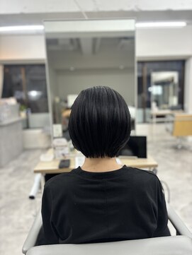 アウラ 近鉄八尾駅前店(Aura) マッシュショート