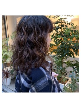 ツバメ ヘアー(TSUBAME HAIR) ミディアムハードパーマ