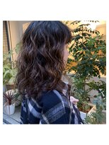 ツバメ ヘアー(TSUBAME HAIR) ミディアムハードパーマ