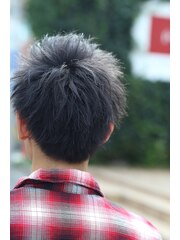 【カッコ良い秋ヘアには透明感が不可欠！】ファラジラフショート