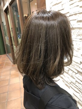 ブランシェ神領店 ハイライト×グレージュ《高橋》