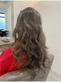 シナモンベージュ