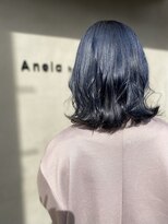 アネラヘアー(Anela hair)&nbsp;大人可愛い 外ハネ×ブルーアッシュ