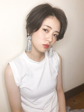 エゼル(Esell) ダークグレージュハンサムショート