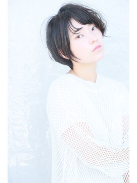 グランマッシュ(Granmash) シースルーバング・ショート・透明感・白髪ぼかし・髪質改善