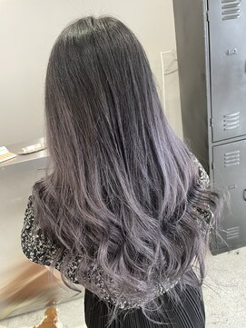 アネラ(Anela) グレージュエアタッチバレイヤージュ【平本】