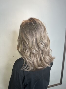 テテ(TETE) ミルクティーベージュ 心斎橋×長堀橋