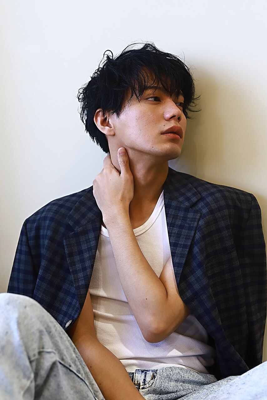 【メンズ限定/眉カット付】メンズカット+眉カット+シャンプー ¥3300