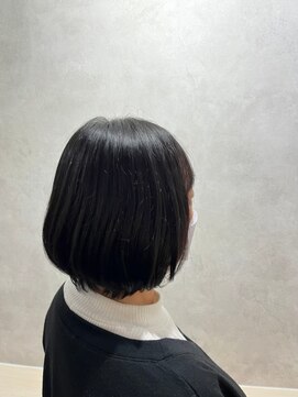 アヴァンセ(Avancer) 髪質改善でもクセを伸ばしながら艶髪へ/カット/トリートメント