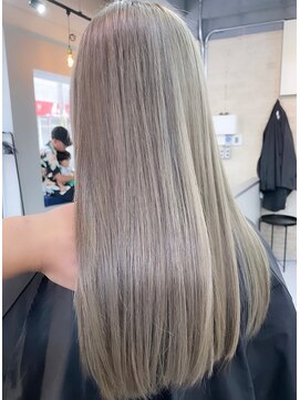 ナナサンマル(730) White beige color