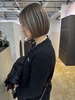 メリー オオサカ(Merly Osaka)&nbsp;上品オシャレなショートバレイヤージュ_greige_