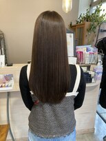 スアバイキキ(SuA by kiki.)&nbsp;デザインカラー/レイヤー/ウェットヘア/オリーブベージュ[千葉]