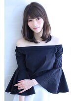 オーロ(ORO)&nbsp;美肌効果抜群アッシュブラックカラー大人ミディアム