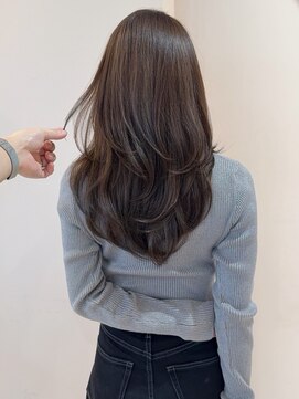 レジナヴィータ 栄(Reginavita) レイヤーカット ウルフレイヤー 艶髪 髪質改善トリートメント