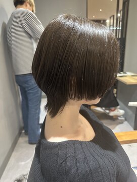 レム 泉中央店(L.E.M) ウルフ