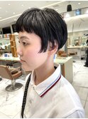首が長く見えるショートボブ/before/after/PEEKABOO