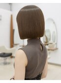 20代の方へ乾かすだけでストンとおさまるコンパクトボブ