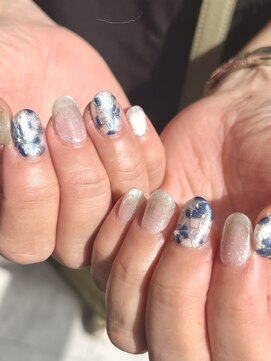 ラシェンテ 旧居留地(La Sente) 透けブルー×ミラーの氷花ネイル