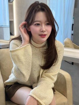 オムニス 表参道(Omnis) 耳掛け可愛い韓国ミディアムレイヤーワンカール小顔前髪髪質改善