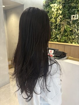 ルディー バイ ヘアーポケット(rudii by HAIR POCKET) ロングレイヤースタイル