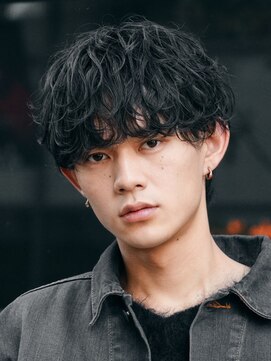 バイフィフス 原宿/表参道(by fifth) 原宿波巻きスパイラルパーマラウンドマッシュカット刈り上げ黒髪