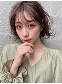大人ボブ毛先パーマことりベージュ