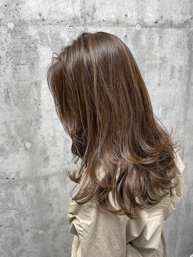 アユニ(Auni) 飾りすぎないキレイめロング