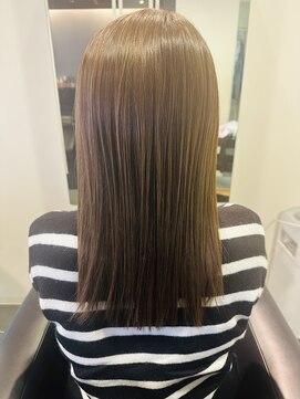 ヘアーメイク アヴァンティ(HAIR MAKE AVANTI) シルキーストレートスタイル