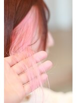 ニライヘアー(niraii hair) インナーカラー　ピンク