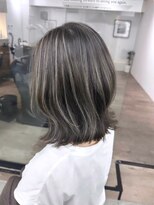 リン モアナバイヘッドライト 武蔵小杉2号店(lynn Moana by HEADLIGHT)&nbsp;Moana【武蔵小杉】#ハイライト#コントラスト#グレージュ