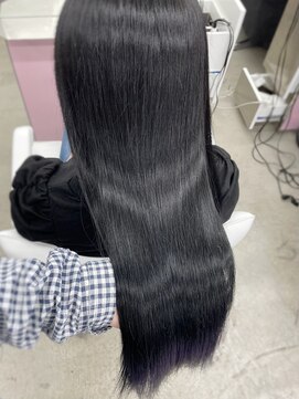 エヌアイ オモテサンドウ(ni omotesando) 艶髪ストレート/黒髪ロング/ブルーブラック　上野