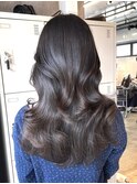 フェミニンカール大人ヘアモテ髪前髪パーマオフィスヘア