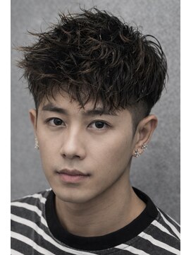 ロア(Roa.) 外国人風アクティブショート