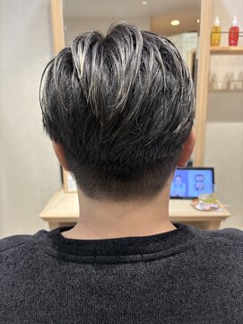 ヴィサージュジョイン(VISAGE join) フェード×かき上げスタイル