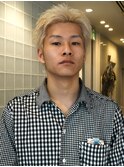 ブロンドスパイキーショート