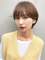 ミィ 表参道(mee.)&nbsp;【mee.】 オフィスヘアアッシュブラウン毛先パーマ