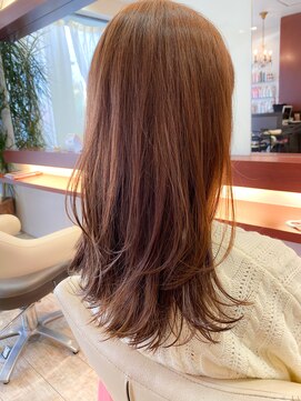 マーリャヘアー(mallia hair) くびれ外ハネセミロングスタイル