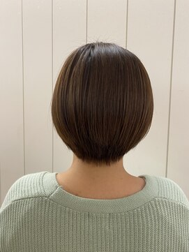 アドラーブル 万代店 (adorable) コンパクトショート【襟足スッキリ】20代30代40代