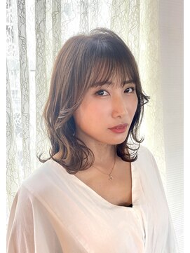 アマネク(AMANEQ by THISCOVER.) 韓国ミディアムレイヤー/まろベージュ