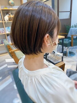 コムシュブー(Comme Cheveux) 【Comme Cheveux】ツヤ丸みショート☆/東（アズマ ）