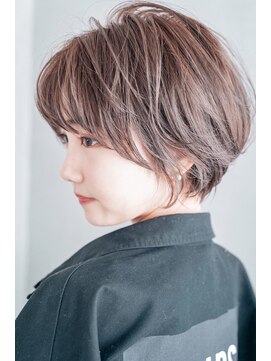 ロイジー(roijir) 表参道roijir 小顔前下がりボブ×ピンクアッシュ