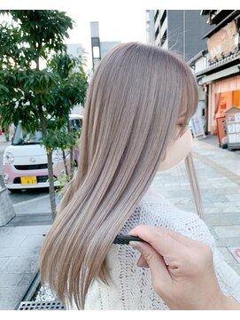 ユニ(Uni.) 大人可愛い20代30代40代小顔