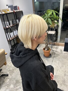 イオール 北千住(ior) 抜きっぱなしブロンド【ior北千住】