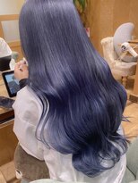 韓国ブルーグレージュネイビーハイトーンロングレイヤーカット