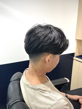 リバティシェアバーバー 銀座(LIBERTY SHARE BARBER) ナチュラルフェードスタイル