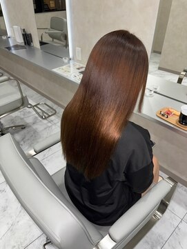 キング(K!ng) 縮毛矯正髪質改善ハイライトレイヤーカット楠葉美容室エクステ